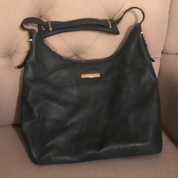 Vince Camuto Handbags - Vince Camuto purse